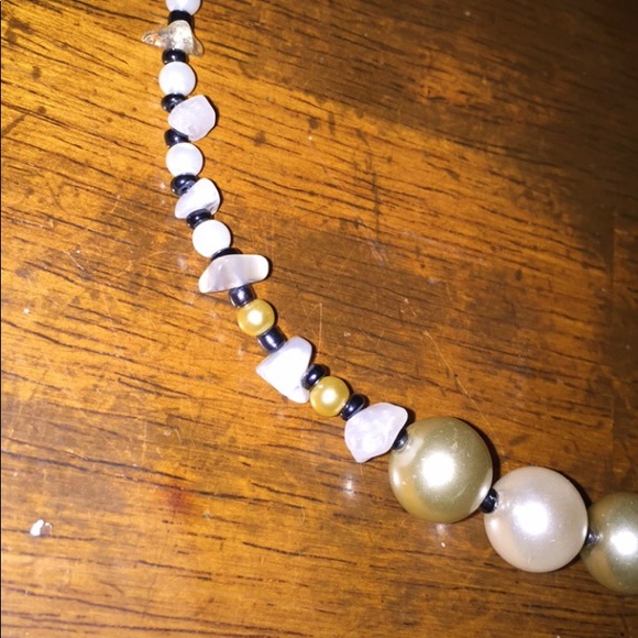 Beaded Necklace - Picture 2 of 3